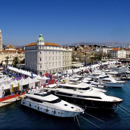 Modern Apartment Near Split & Trogir Каштела Екстер'єр фото